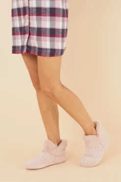 Zapatillas casa bota pelo rosa